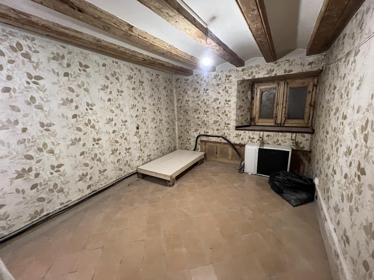 Kommersiell til salgs i Barcelona by - € 237 390 (Ref: 9127703)