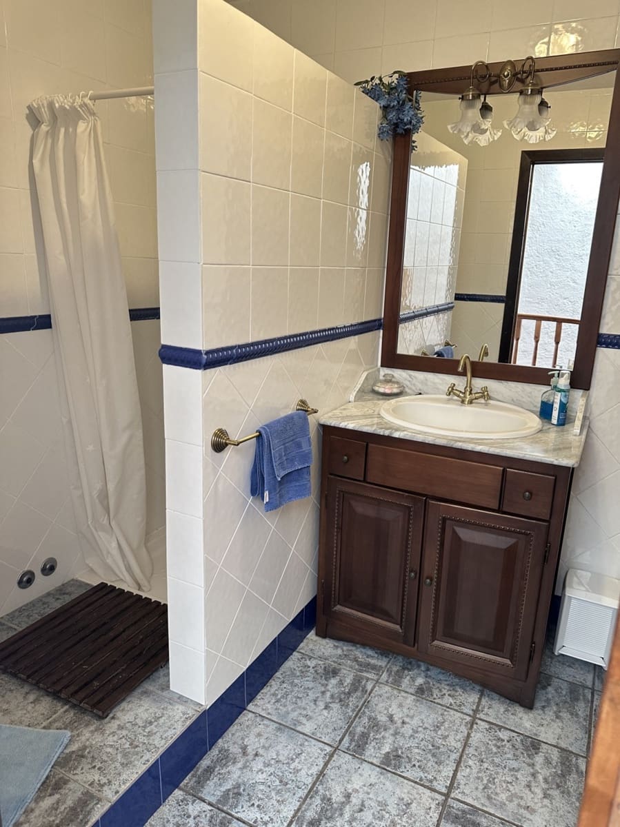 3 bedroom Villa for sale in La Pobla de Montornes with garage - € 199,900 (Ref: 9184245)