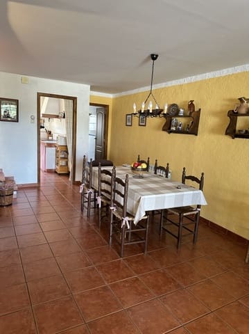 3 bedroom Villa for sale in La Pobla de Montornès with garage - € 199,900 (Ref: 9184245)