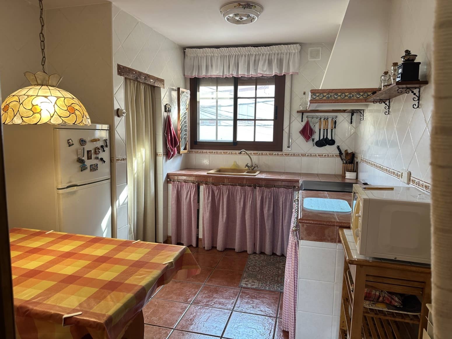 3 bedroom Villa for sale in La Pobla de Montornes with garage - € 199,900 (Ref: 9184245)