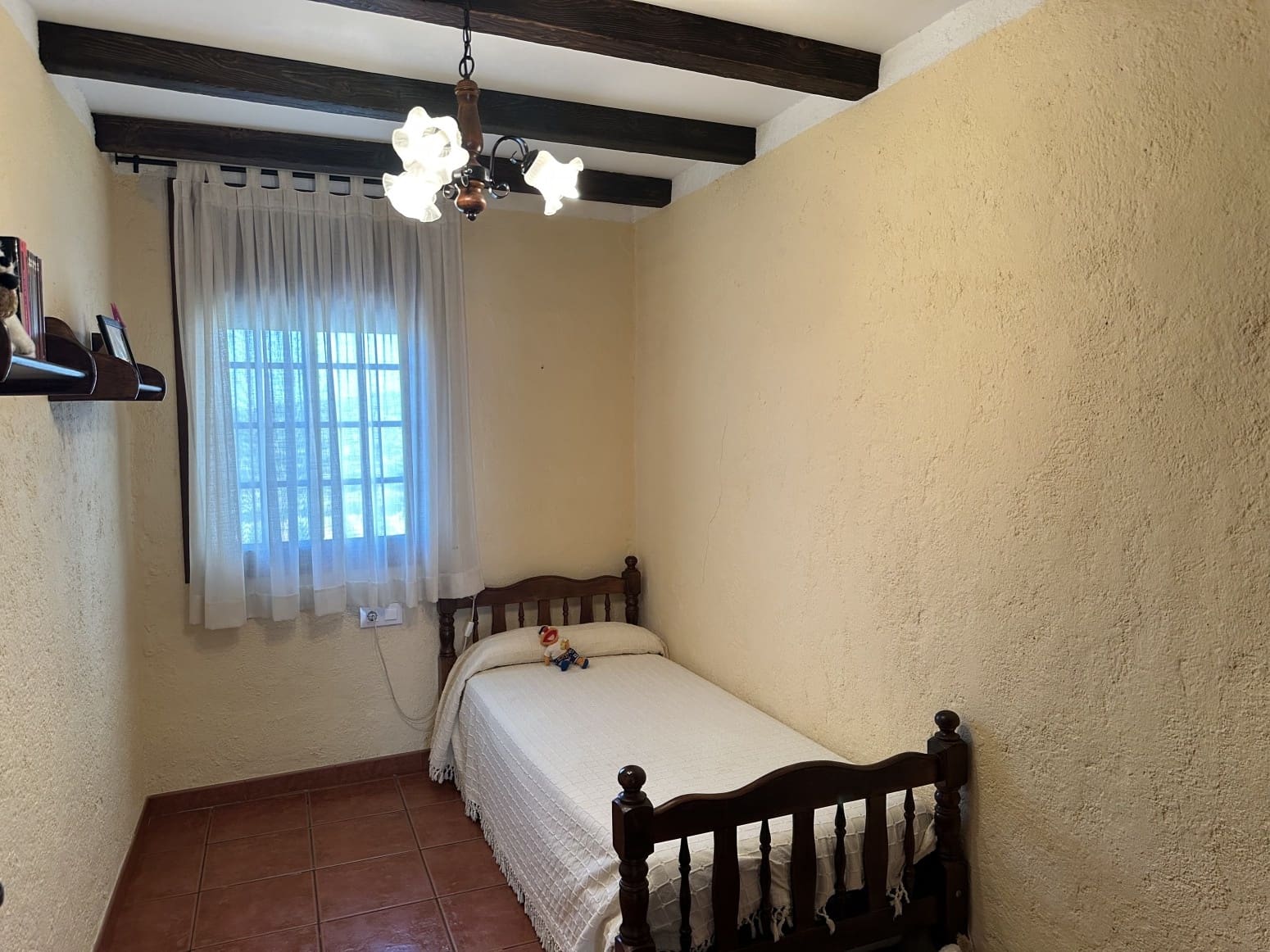 3 bedroom Villa for sale in La Pobla de Montornes with garage - € 199,900 (Ref: 9184245)