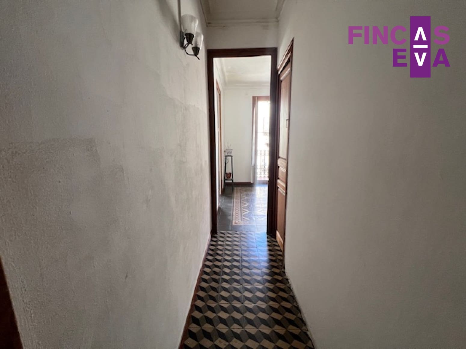 2 Zimmer Wohnung zu verkaufen in Barcelona Stadt - 245.000 € (Ref: 9216053)