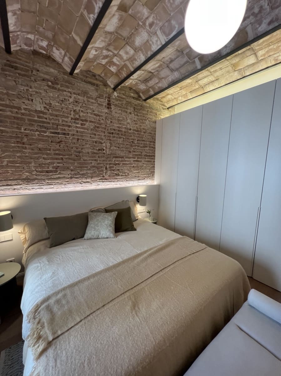 2 soveværelse Lejlighed til salg i Barcelona by - € 1.160.000 (Ref: 9244509)