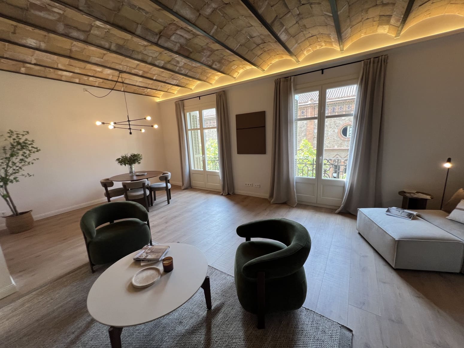 2 soveværelse Lejlighed til salg i Barcelona by - € 1.160.000 (Ref: 9244509)