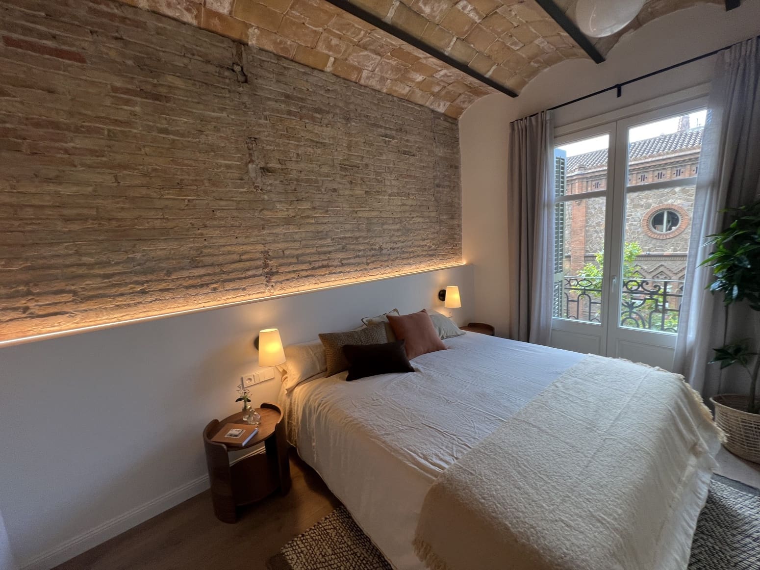 2 soveværelse Lejlighed til salg i Barcelona by - € 1.160.000 (Ref: 9244509)