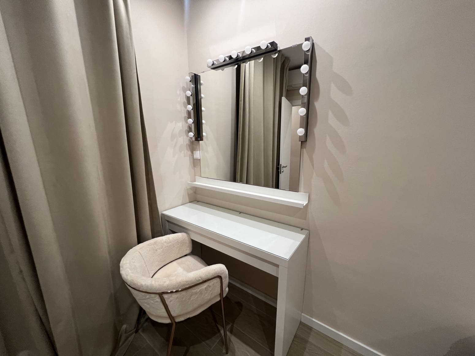 4 soveværelse Lejlighed til salg i Barcelona by - € 1.140.000 (Ref: 9245607)