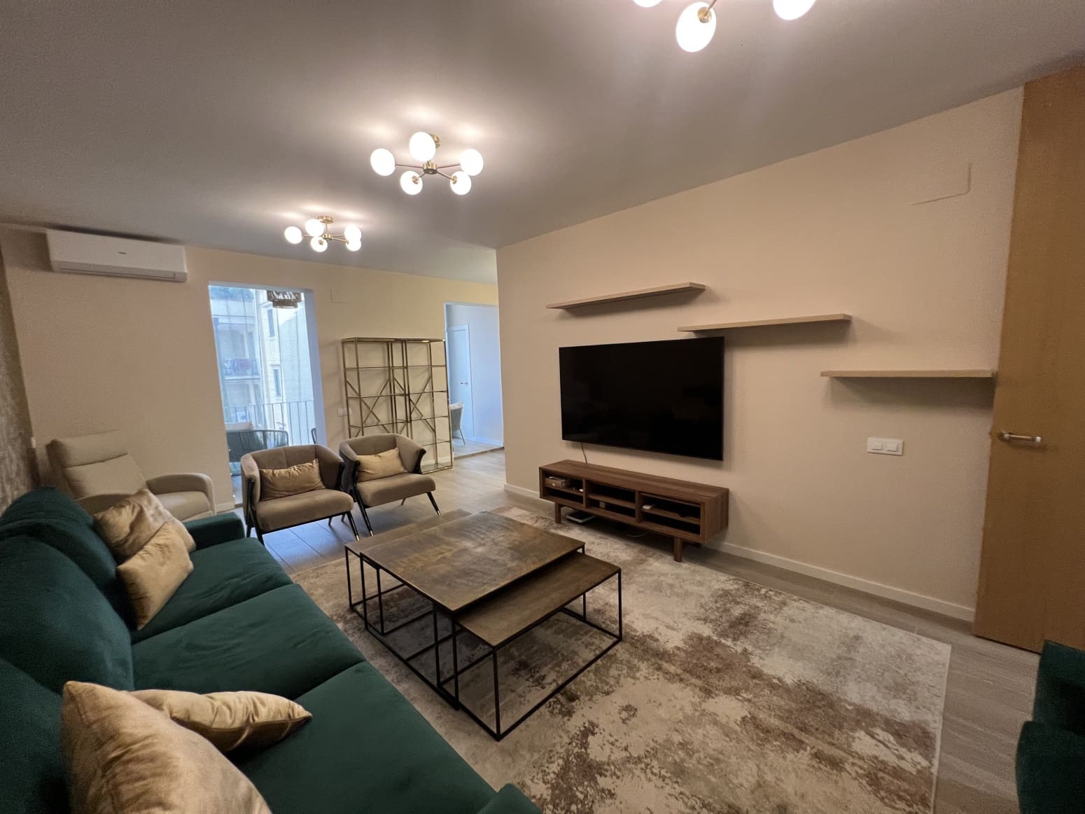 4 soveværelse Lejlighed til salg i Barcelona by - € 1.140.000 (Ref: 9245607)