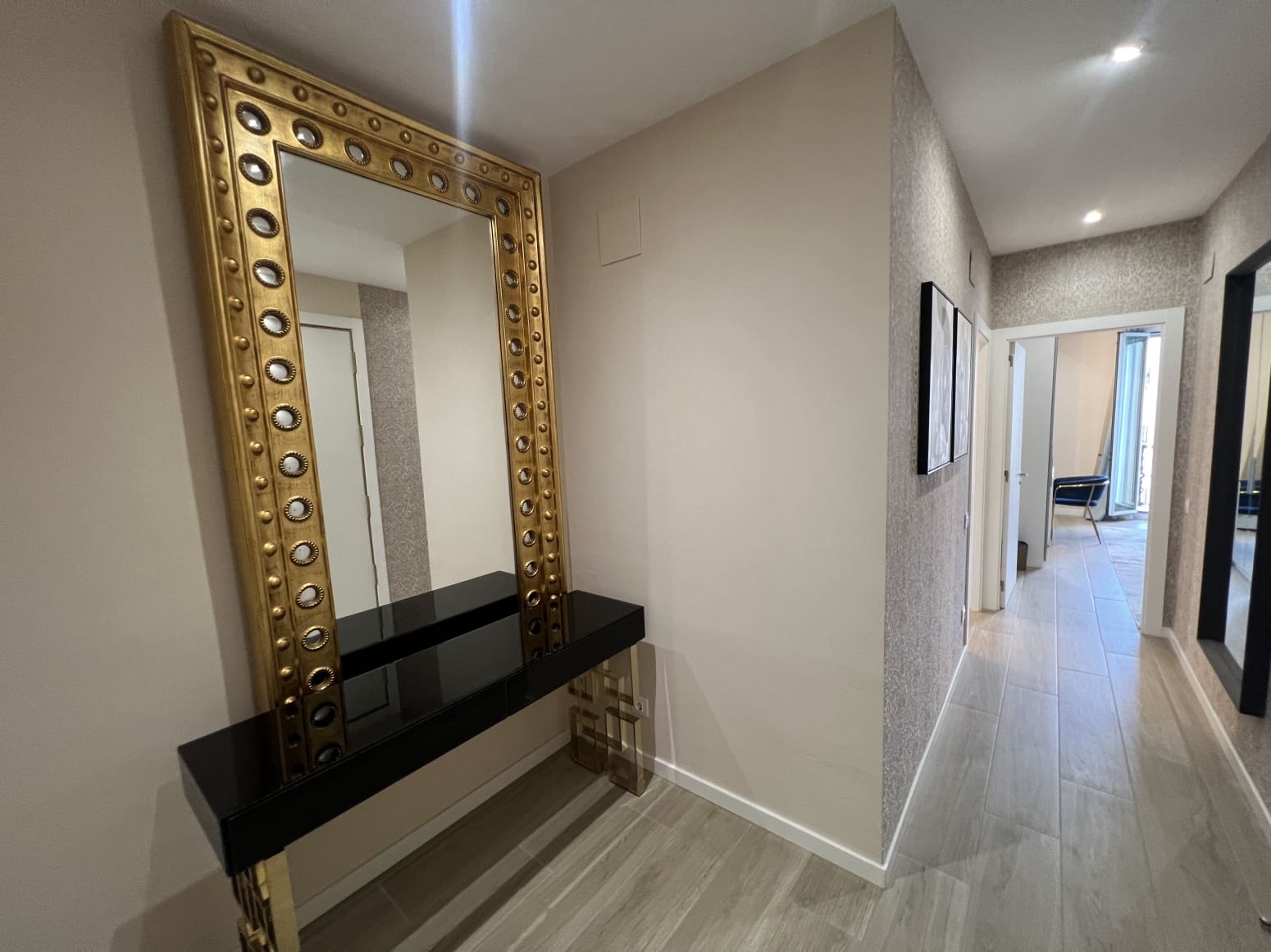 4 soveværelse Lejlighed til salg i Barcelona by - € 1.140.000 (Ref: 9245607)