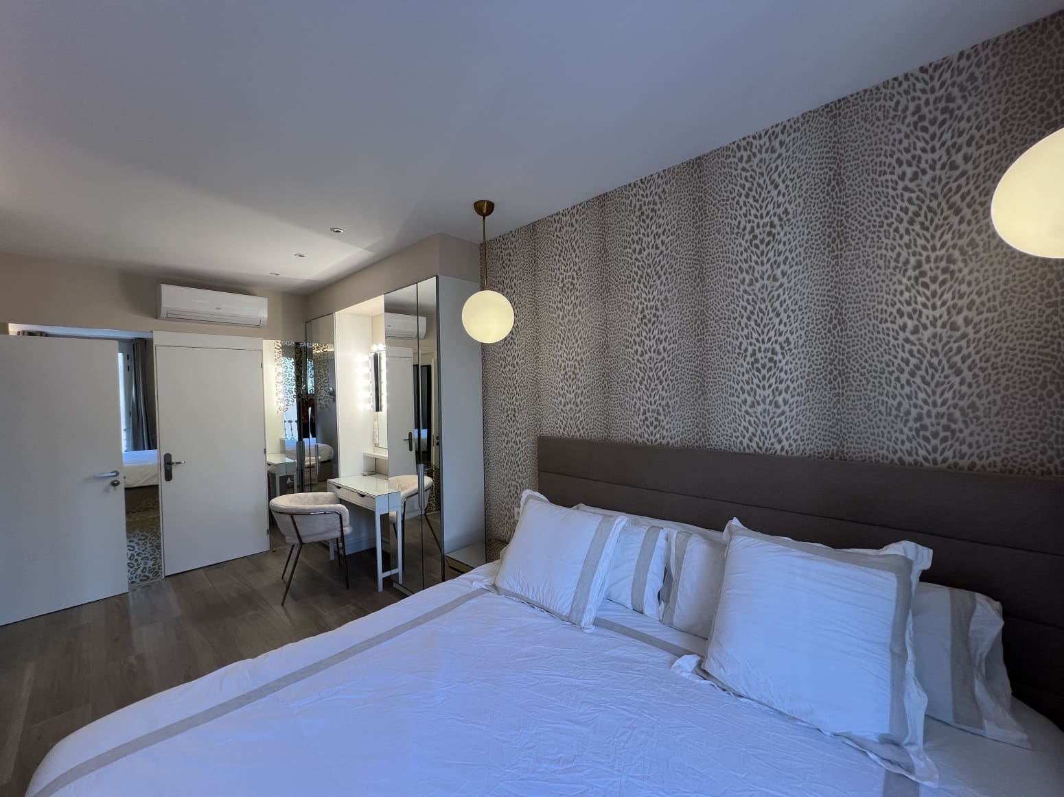 4 soveværelse Lejlighed til salg i Barcelona by - € 1.140.000 (Ref: 9245607)