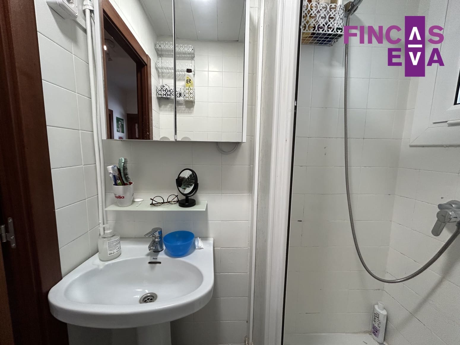 3 soveværelse Lejlighed til salg i Barcelona by - € 145.000 (Ref: 9288287)