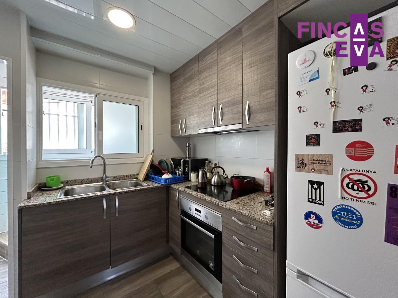 3 soveværelse Lejlighed til salg i Barcelona by - € 145.000 (Ref: 9288287)