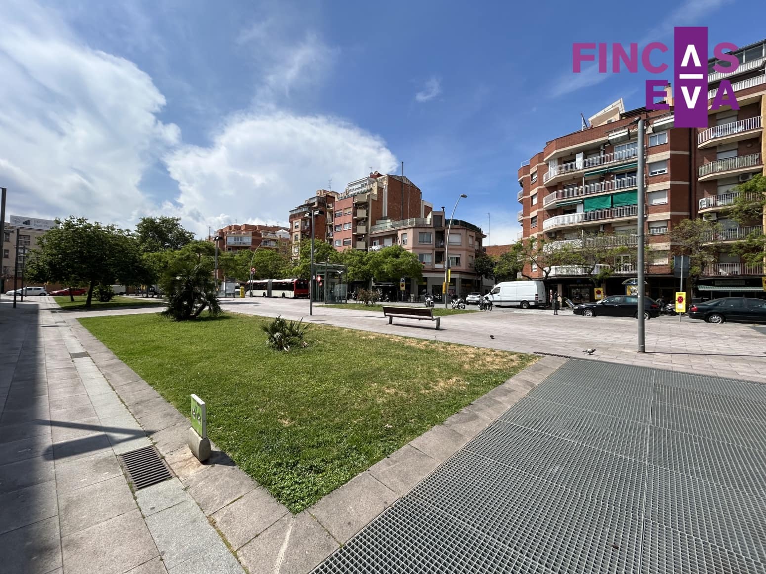 3 soveværelse Lejlighed til salg i Barcelona by - € 145.000 (Ref: 9288287)