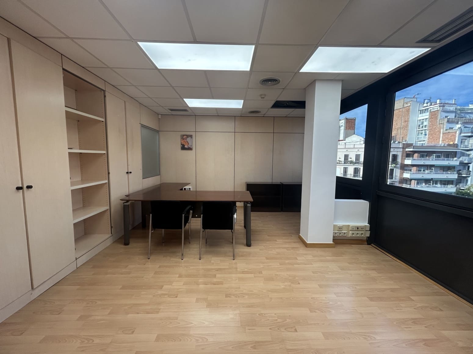 Biuro do wynajęcia w Miasto Barcelona - 4 439 € (Ref: 9343311)