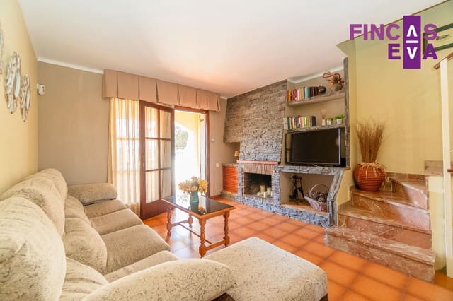 3 soverom Villa til salgs i Torredembarra med garasje - € 230 000 (Ref: 9352192)