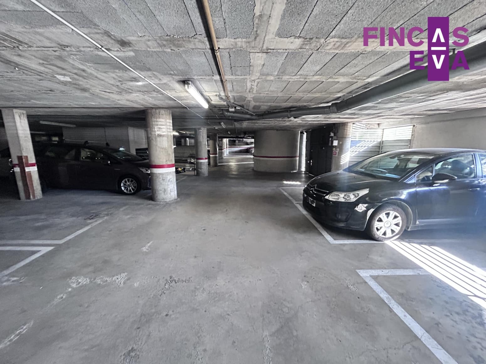 Garaż na sprzedaż w Miasto Barcelona - 23 000 € (Ref: 9395361)