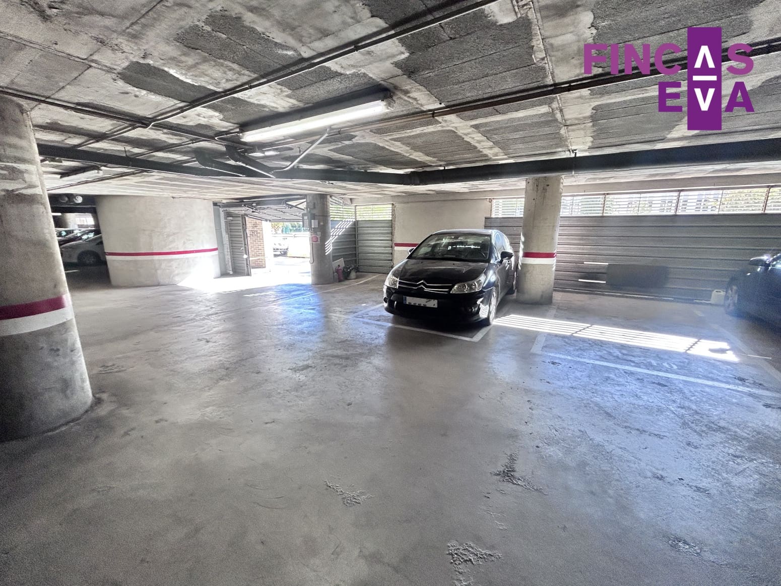 Garaż na sprzedaż w Miasto Barcelona - 23 000 € (Ref: 9395361)