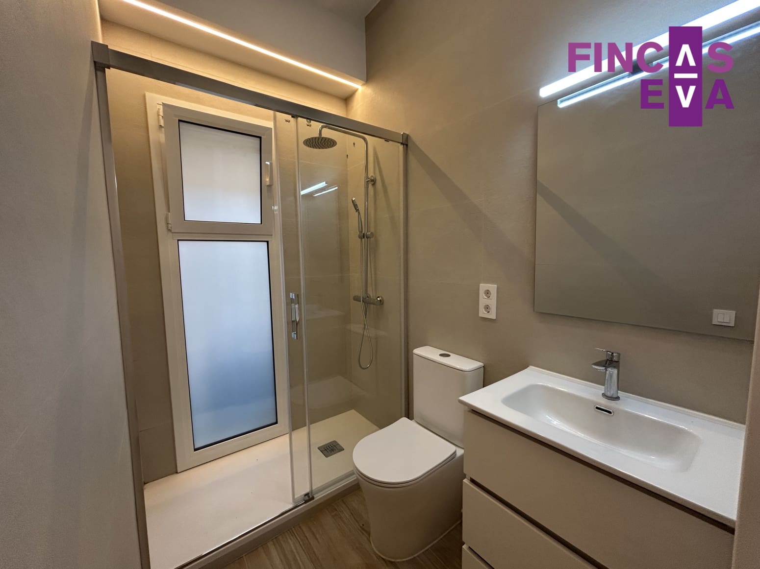 2 quarto Apartamento para venda em Barcelona cidade - 425 000 € (Ref: 9395474)