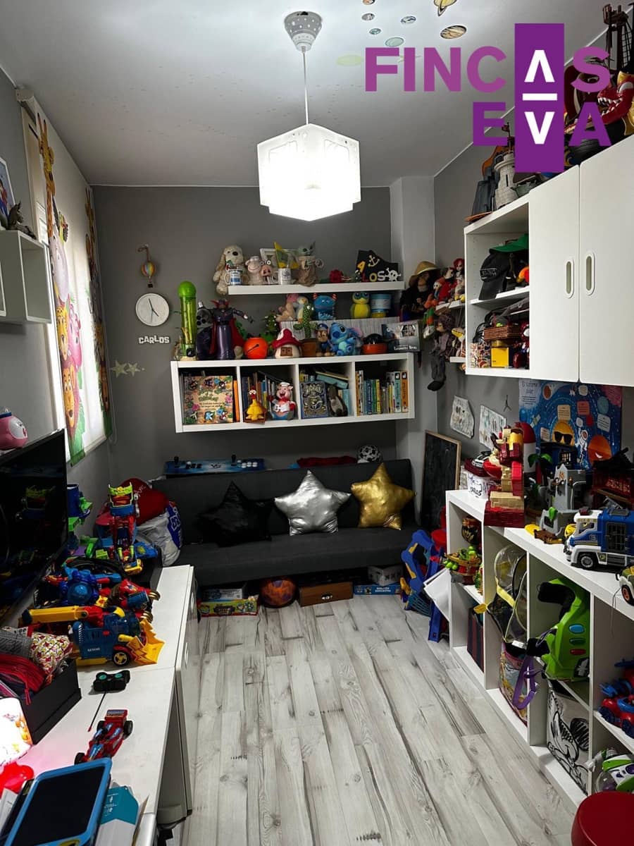 2 bedroom Flat for sale in Rubi with garage - € 257,500 (Ref: 9400212)