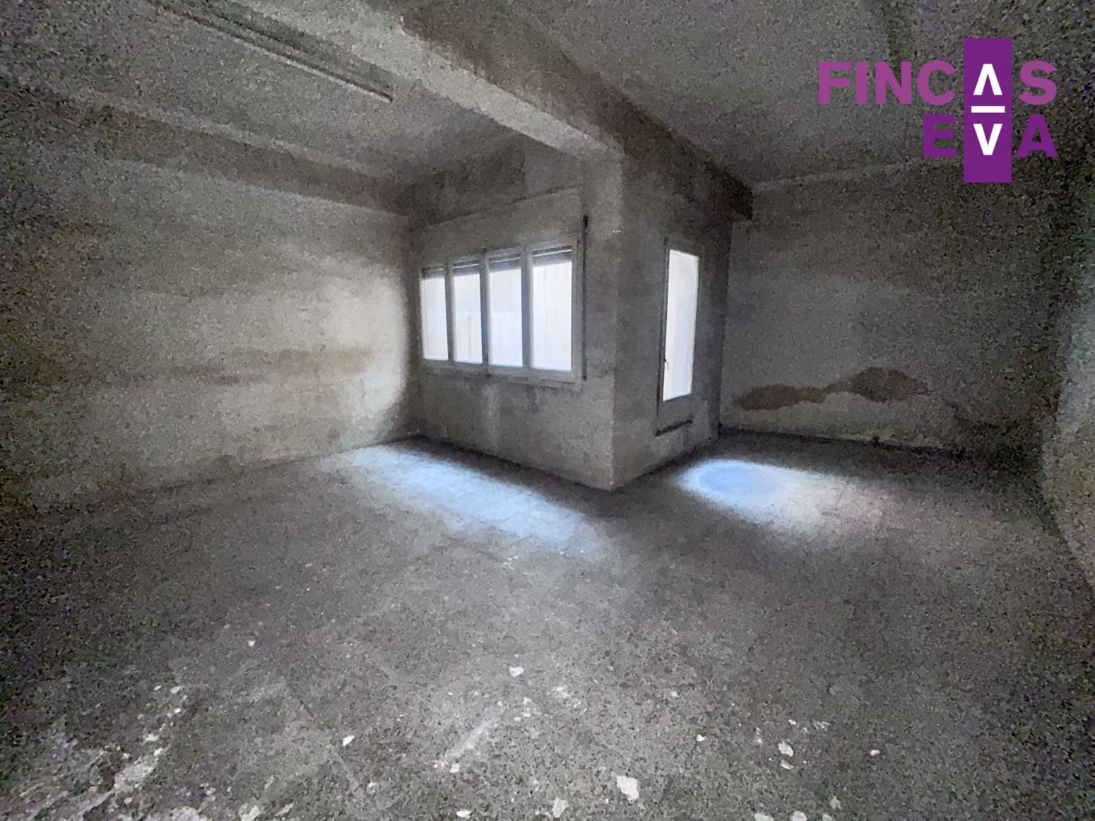 Wohnung zu verkaufen in Barcelona Stadt - 169.000 € (Ref: 9417973)