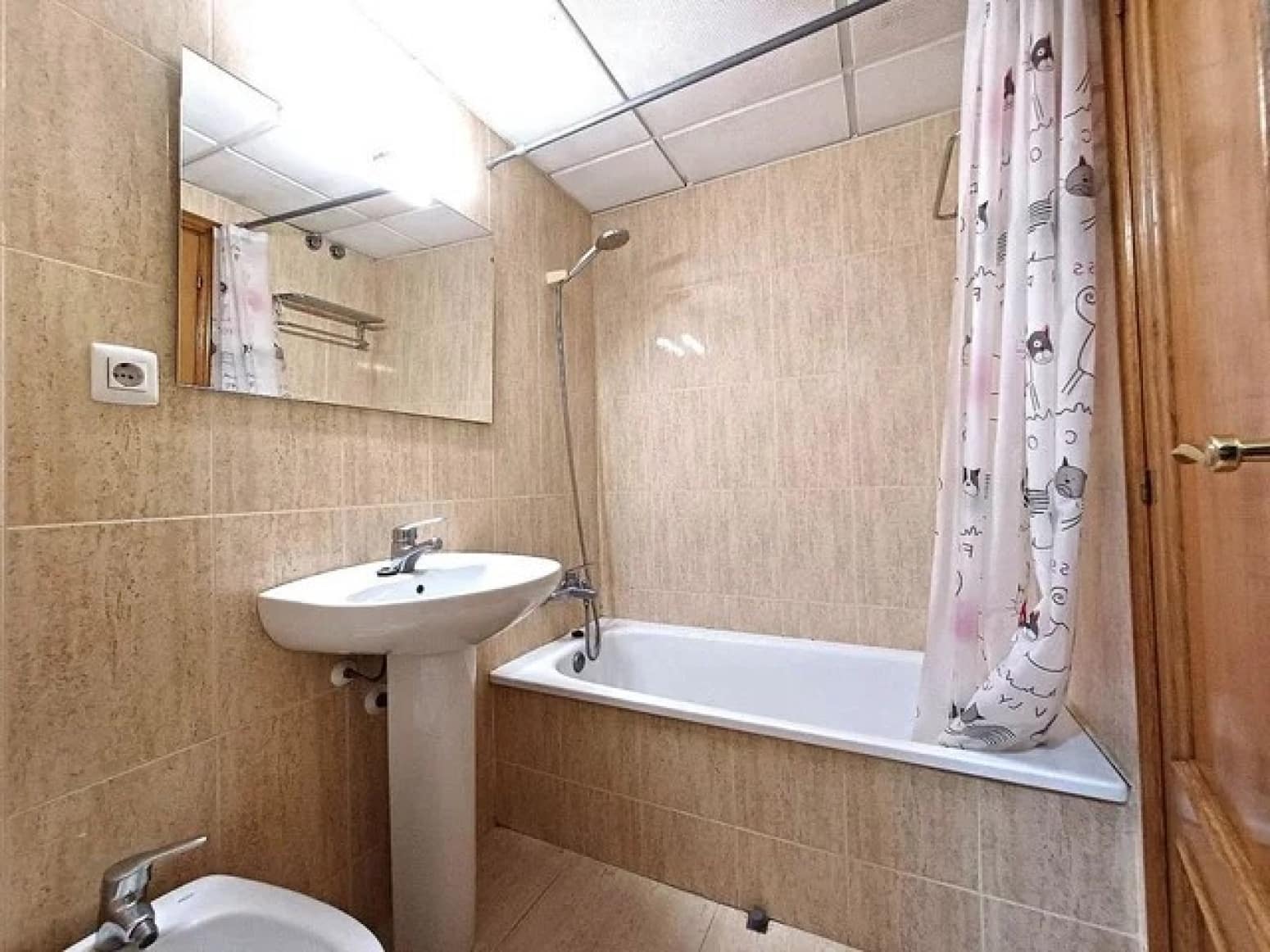 2 bedroom Flat for sale in Vilafranca del Penedes - € 249,000 (Ref: 9421786)