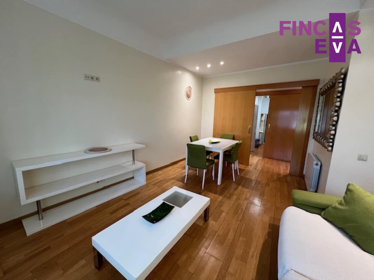 1 slaapkamer Flat te koop in Barcelona stad - € 375.000 (Ref: 9438126)