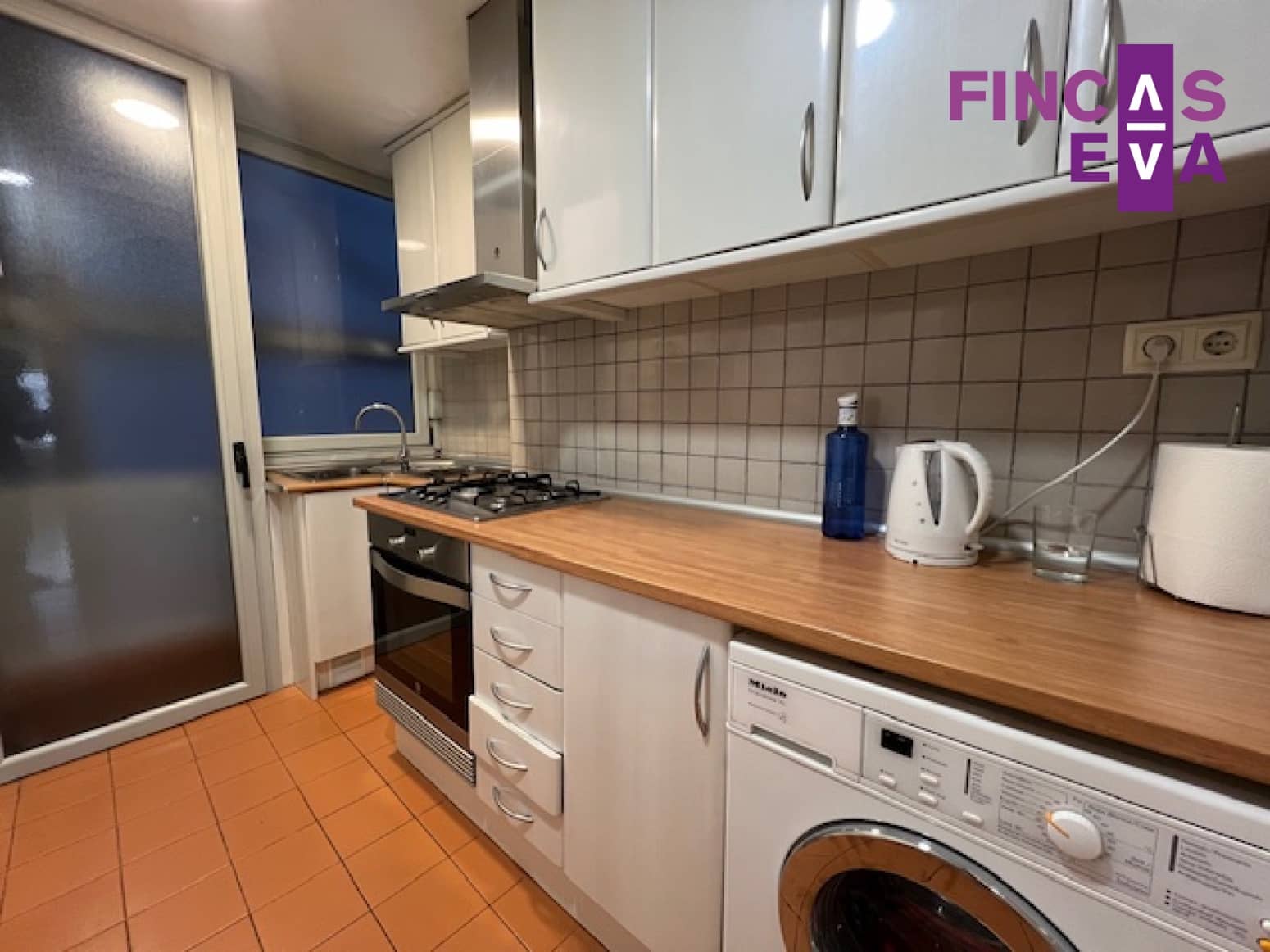 1 slaapkamer Flat te koop in Barcelona stad - € 375.000 (Ref: 9438126)