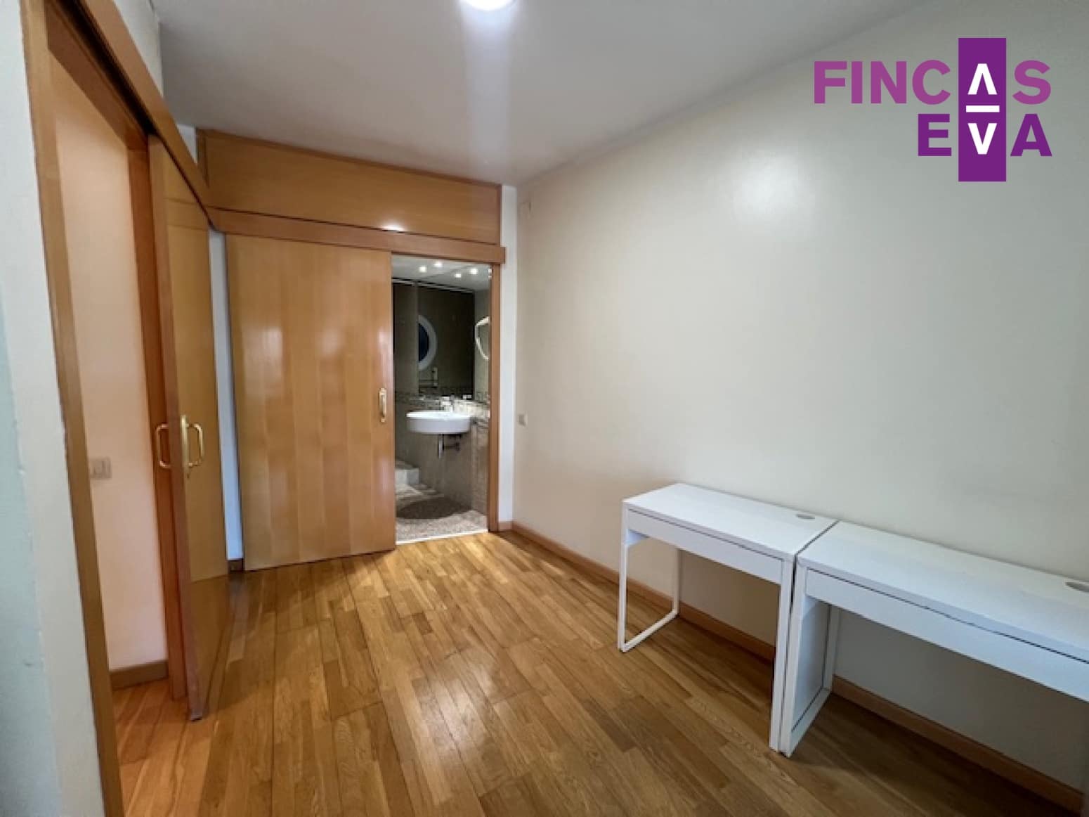 1 slaapkamer Flat te koop in Barcelona stad - € 375.000 (Ref: 9438126)