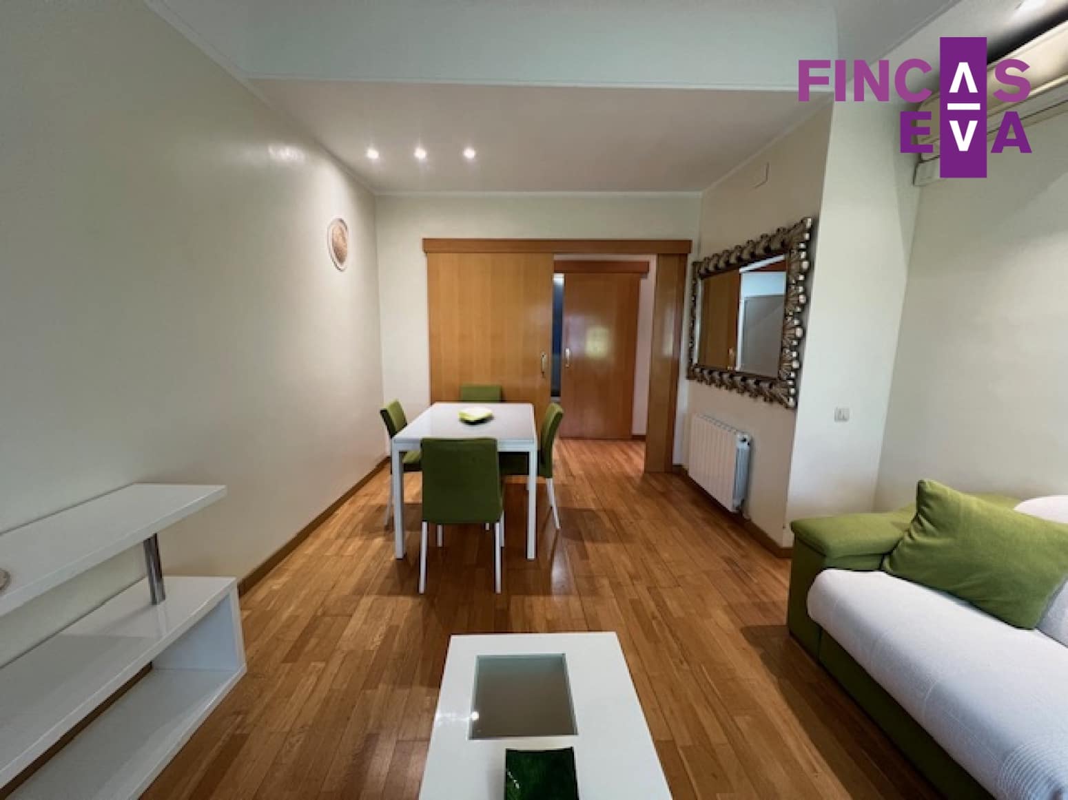 1 slaapkamer Flat te koop in Barcelona stad - € 375.000 (Ref: 9438126)