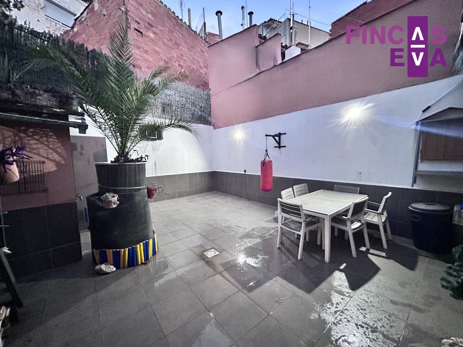 2 bedroom Flat for sale in Terrassa - € 237,000 (Ref: 9438907)