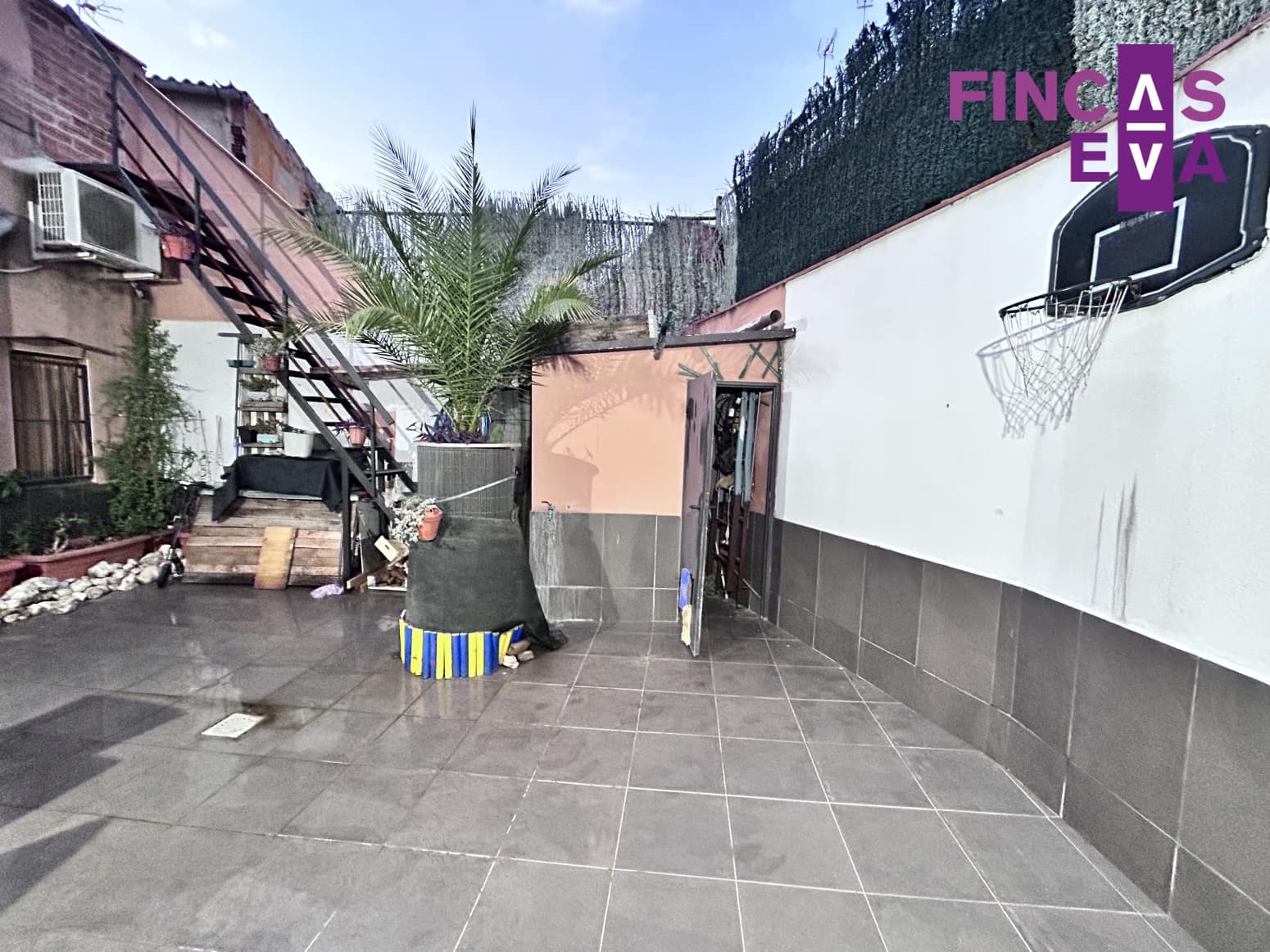 2 bedroom Flat for sale in Terrassa - € 237,000 (Ref: 9438907)