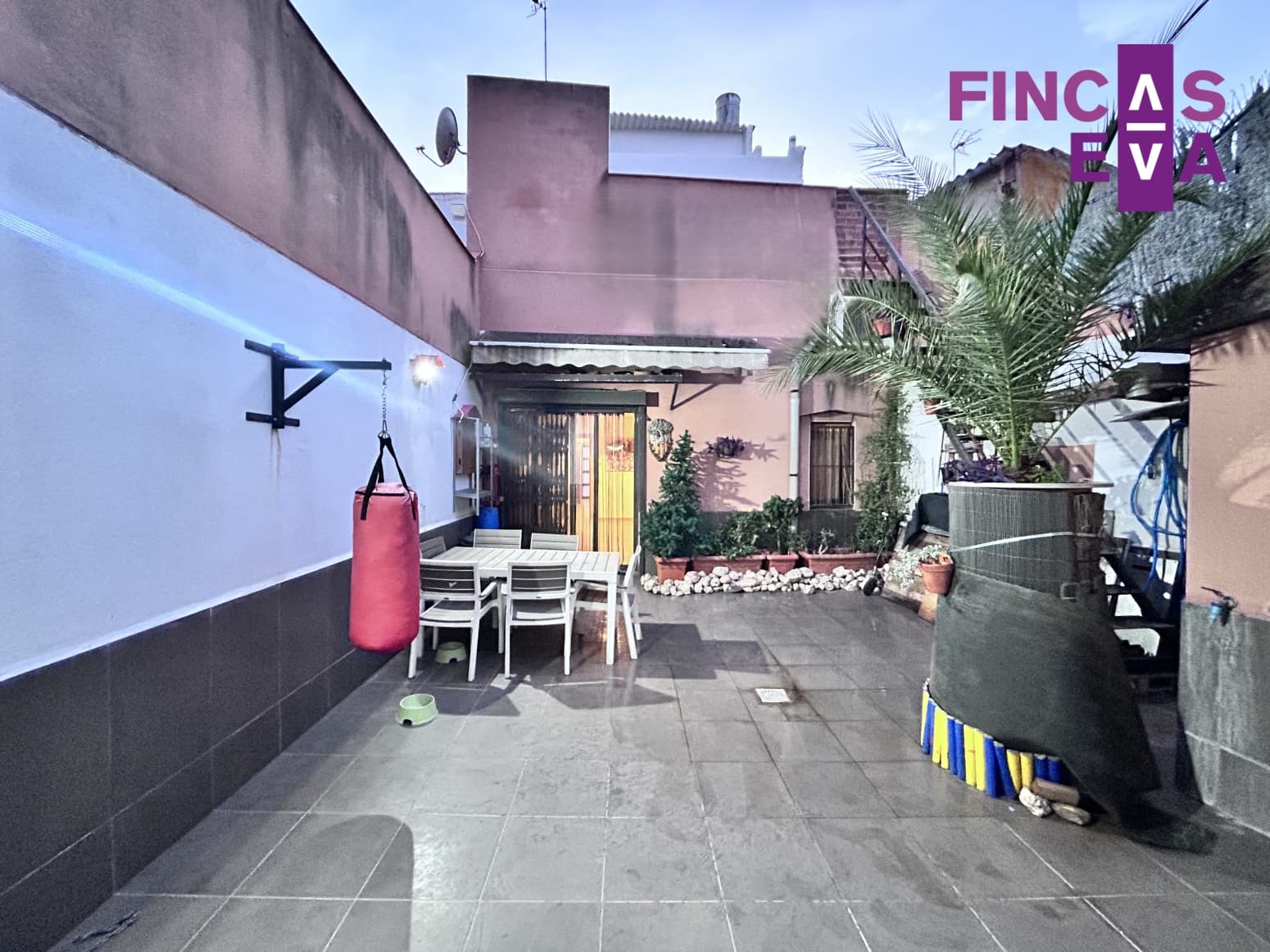 2 bedroom Flat for sale in Terrassa - € 237,000 (Ref: 9438907)