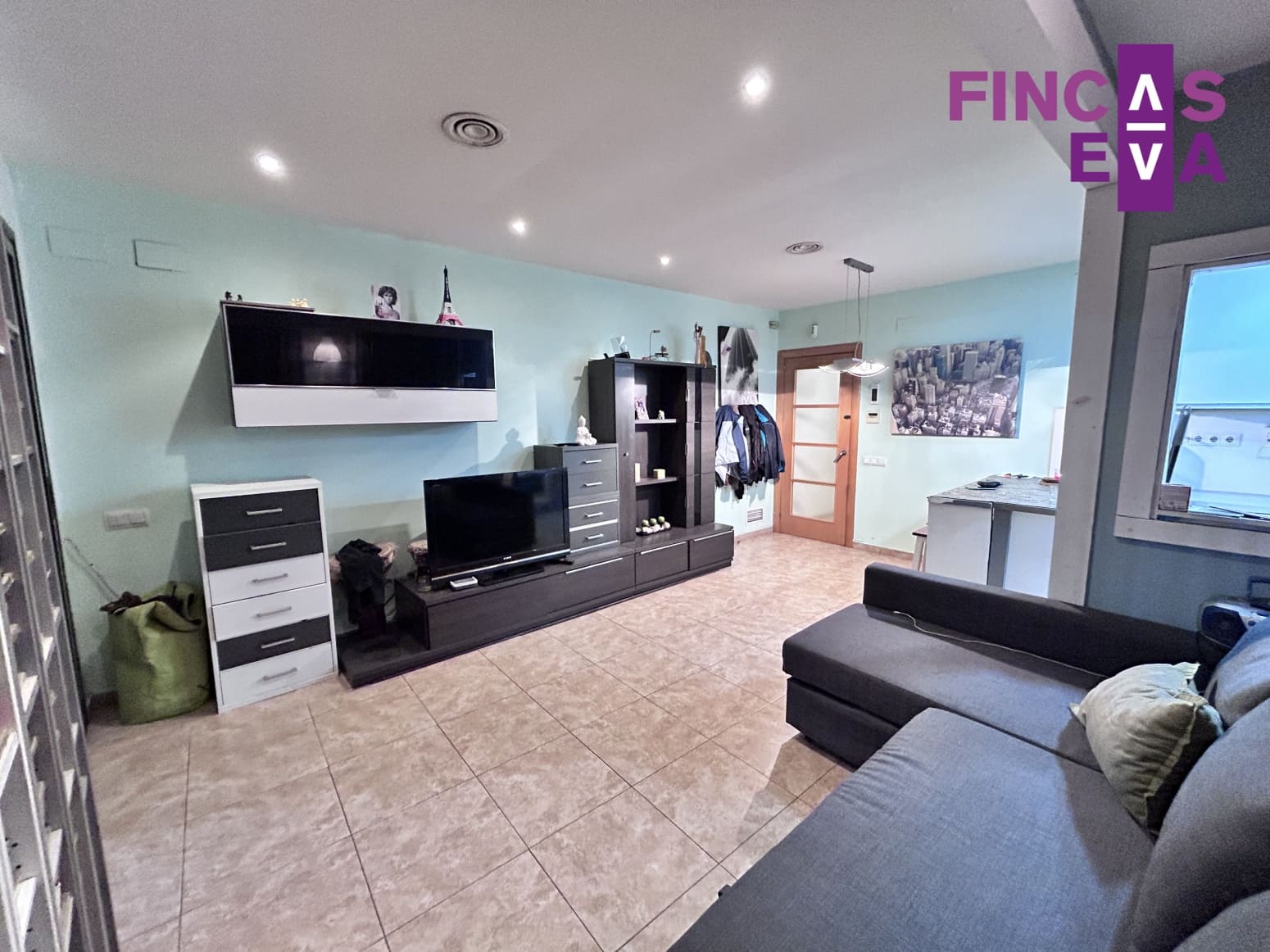 2 bedroom Flat for sale in Terrassa - € 237,000 (Ref: 9438907)