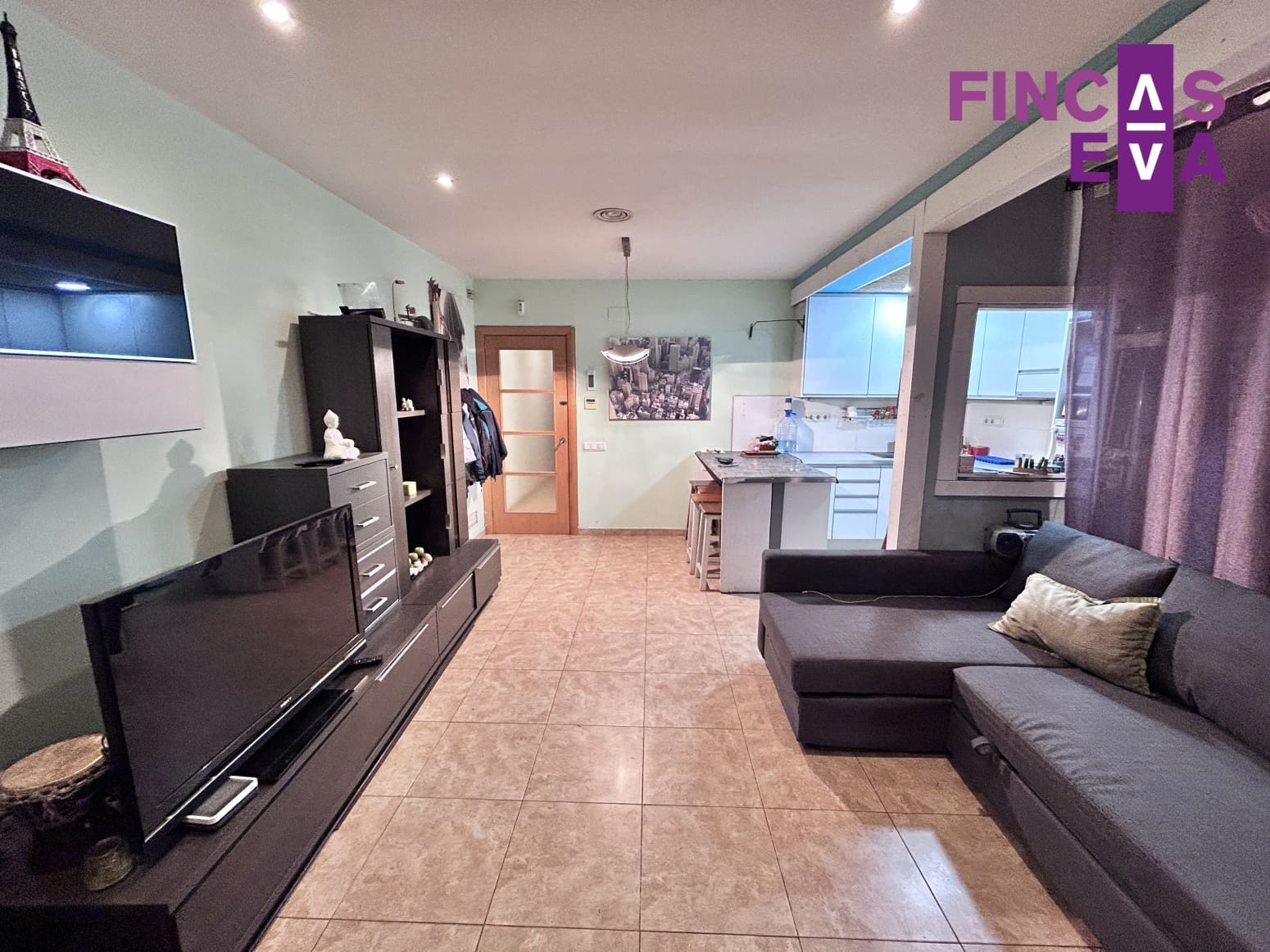 2 bedroom Flat for sale in Terrassa - € 237,000 (Ref: 9438907)