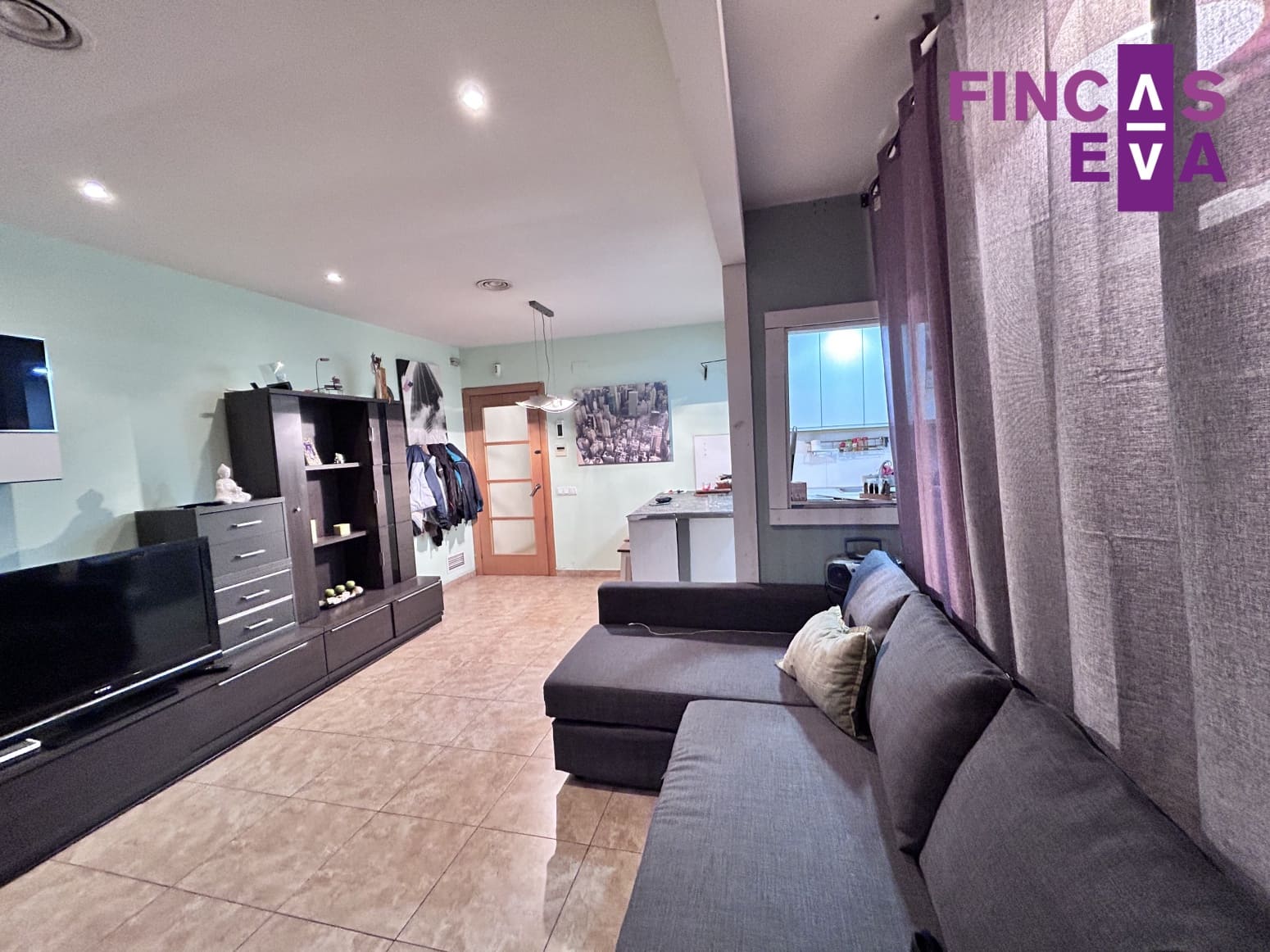 2 bedroom Flat for sale in Terrassa - € 237,000 (Ref: 9438907)