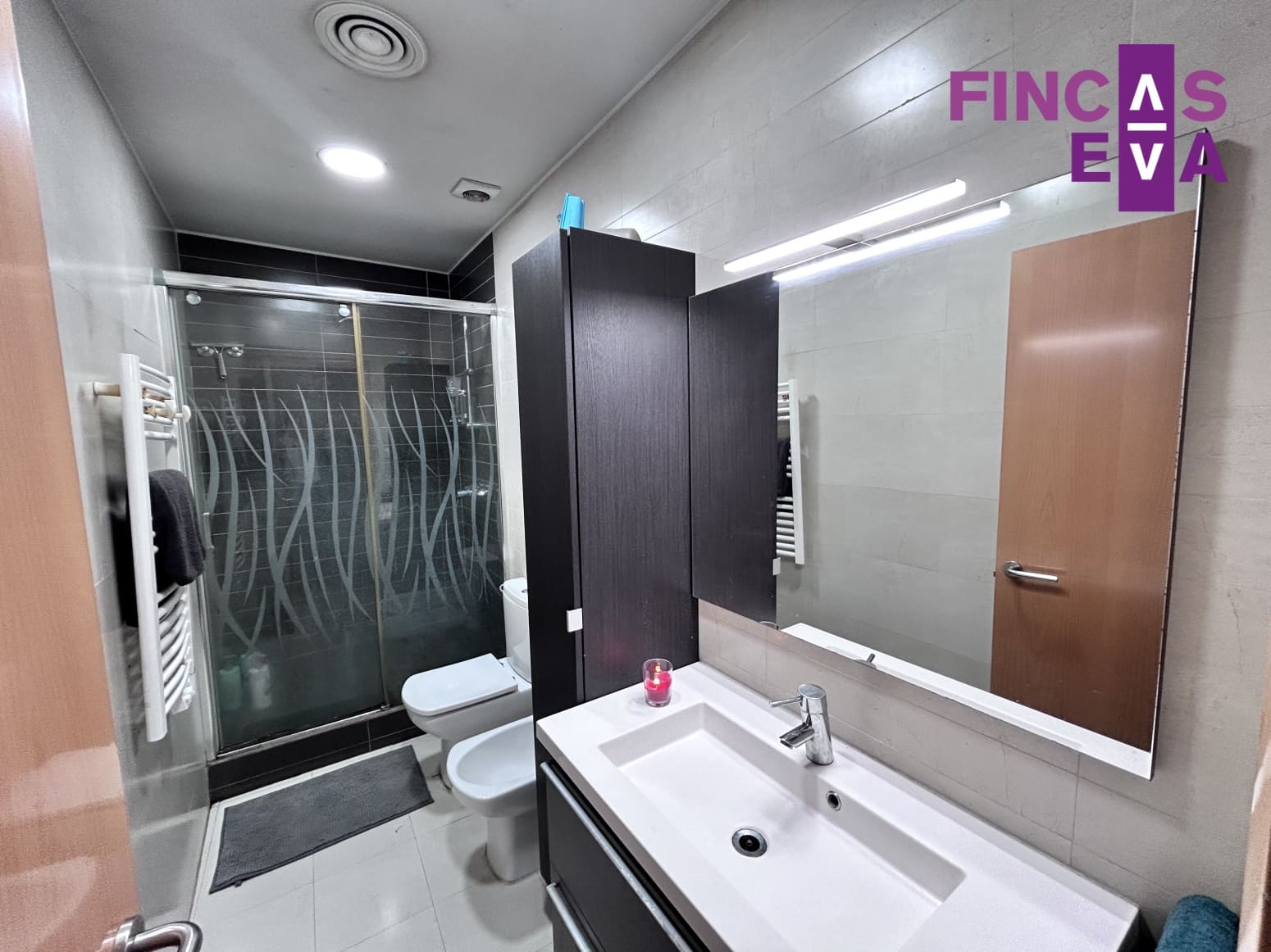 2 bedroom Flat for sale in Terrassa - € 237,000 (Ref: 9438907)