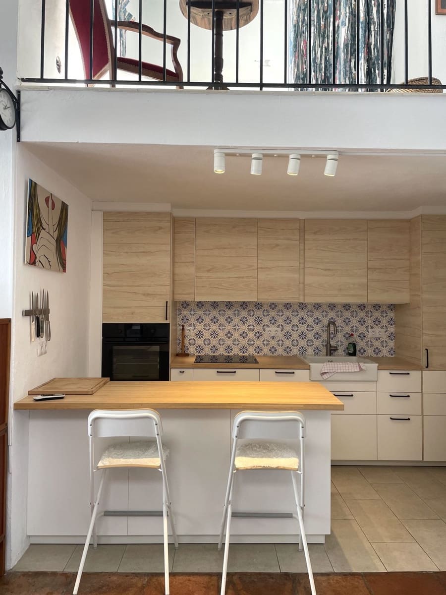 Piso de 2 habitaciones en Estepona en venta con piscina garaje - 410.000 € (Ref: 9471301)