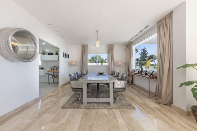5 camera da letto Villa in vendita in El Rosario, Marbella con piscina garage - 2.500.000 € (Rif: 9471302)