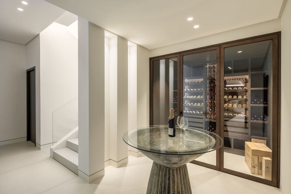 6 sypialnia Willa na sprzedaż w Marbella z basenem garażem - 8 500 000 € (Ref: 9471303)