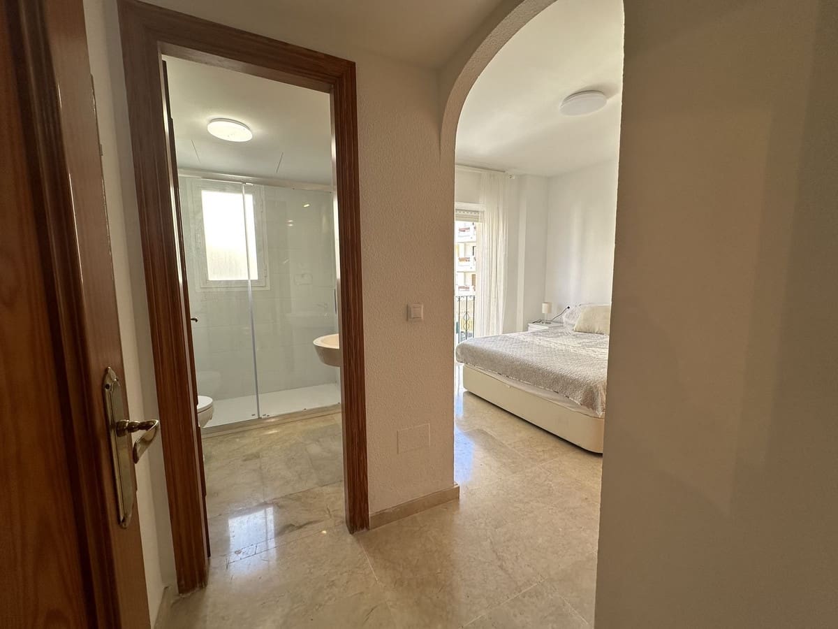 2 quarto Apartamento para venda em Estepona com piscina garagem - 349 000 € (Ref: 9471304)