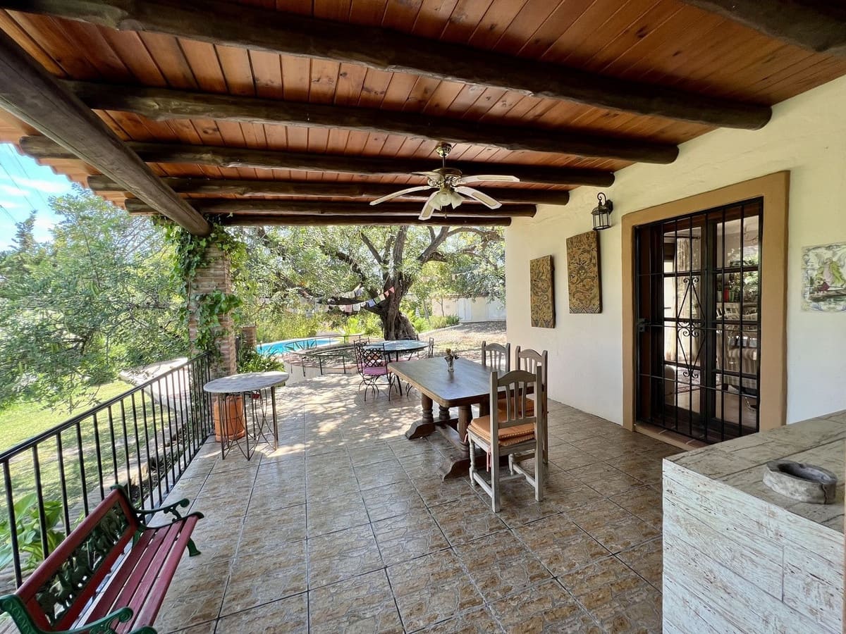 2 chambre Villa/Maison à vendre à El Velerin avec piscine - 550 000 € (Ref: 9471305)