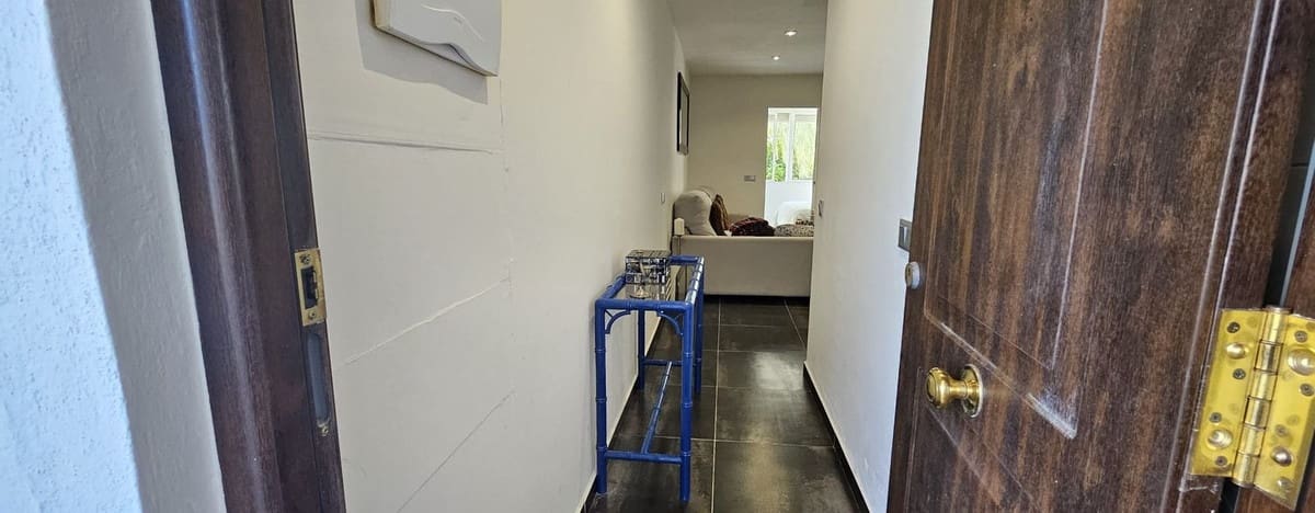 1 sovrum Lägenhet till salu i Estepona med pool - 210 000 € (Ref: 9471533)