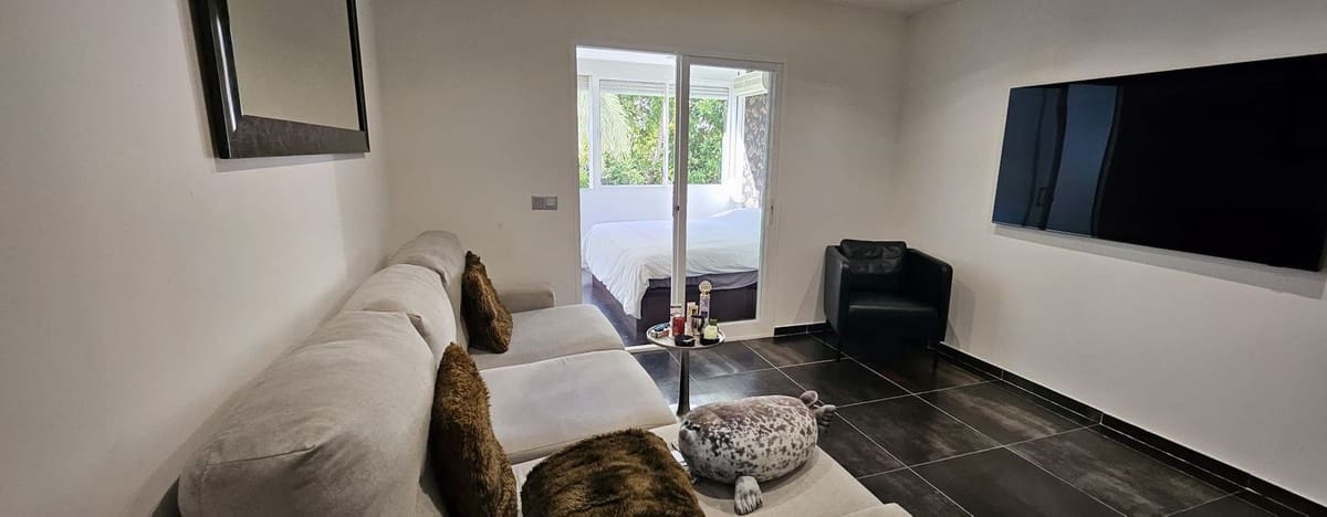 1 sovrum Lägenhet till salu i Estepona med pool - 210 000 € (Ref: 9471533)