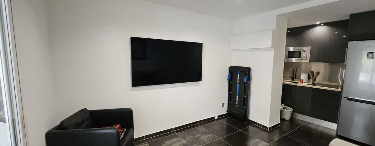 1 sovrum Lägenhet till salu i Estepona med pool - 210 000 € (Ref: 9471533)