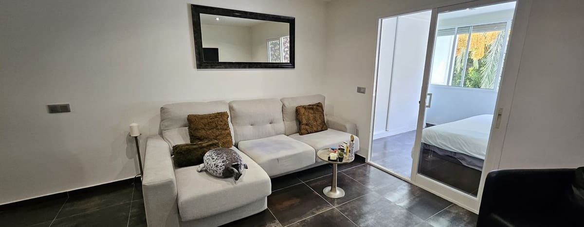 1 sovrum Lägenhet till salu i Estepona med pool - 210 000 € (Ref: 9471533)