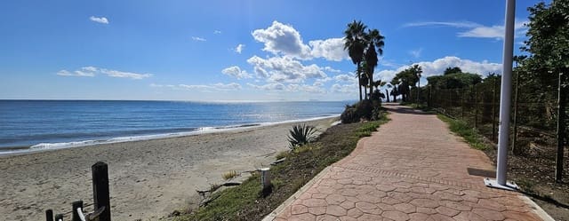 1 sovrum Lägenhet till salu i Centro, Estepona med pool - 210 000 € (Ref: 9471533)