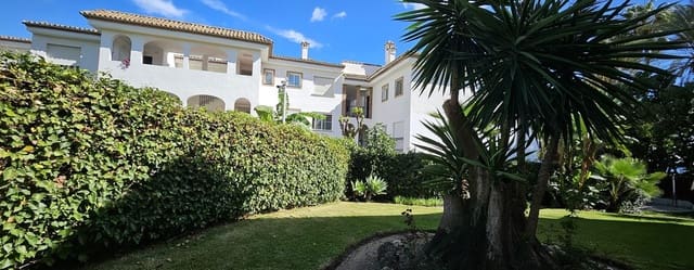 1 sovrum Lägenhet till salu i Centro, Estepona med pool - 210 000 € (Ref: 9471533)
