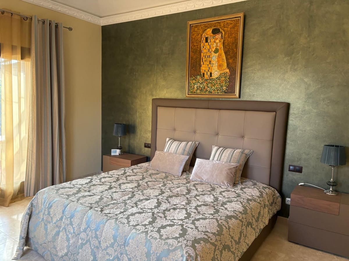 5 quarto Moradia para venda em El Paraiso com piscina garagem - 1 780 000 € (Ref: 9471620)