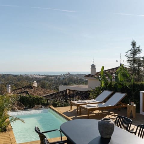 3 sypialnia Mieszkanie na sprzedaż w Las Brisas, Marbella z basenem garażem - 1 425 000 € (Ref: 9471621)