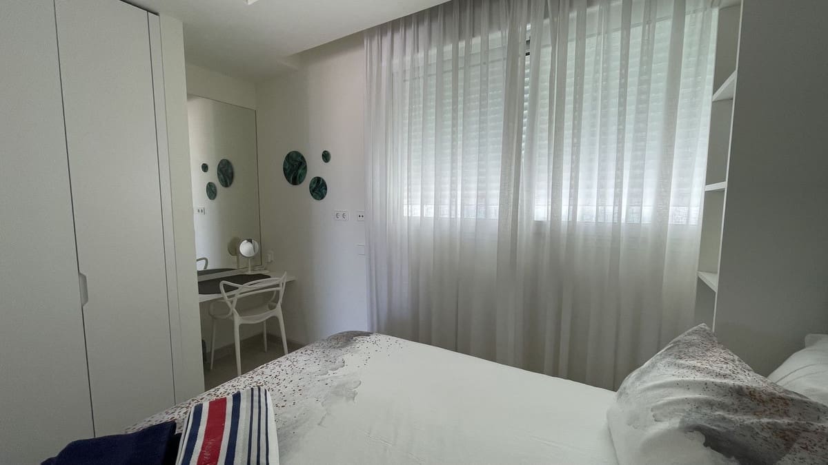 1 soveværelse Lejlighed til salg i Estepona med swimmingpool garage - € 595.000 (Ref: 9471787)