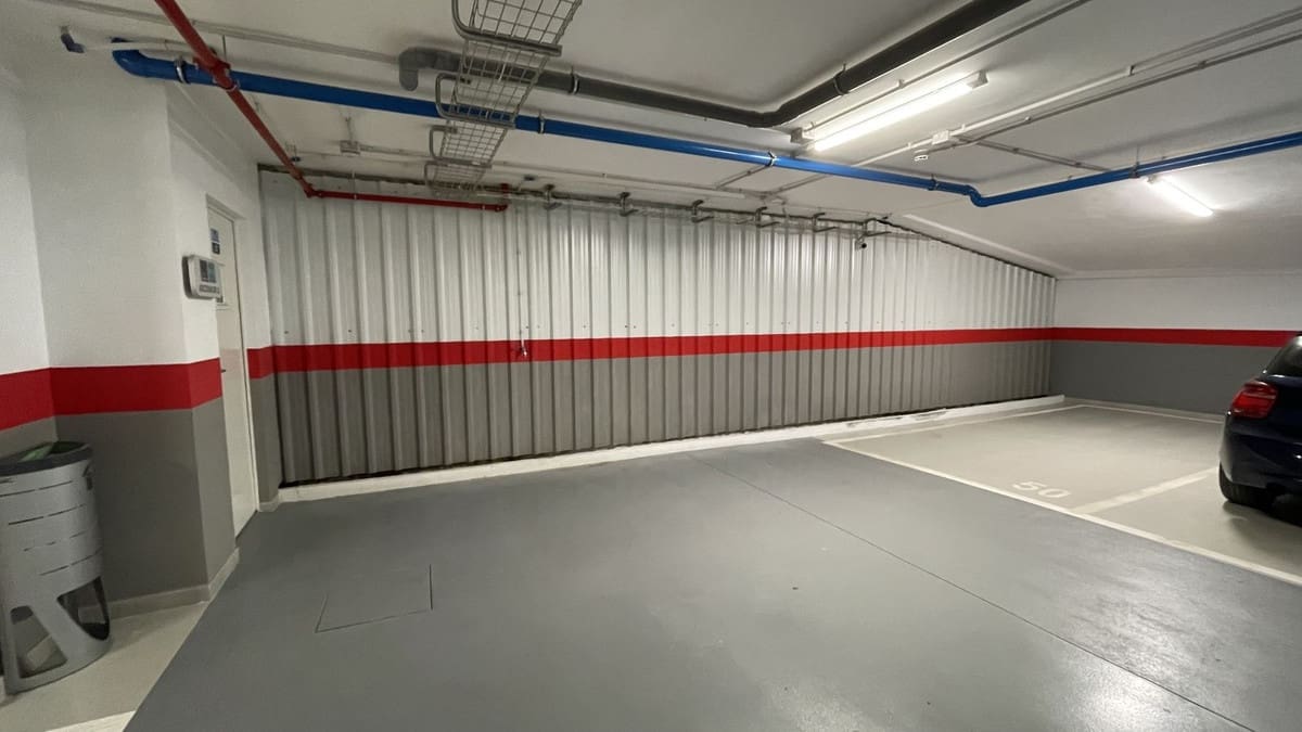 1 soveværelse Lejlighed til salg i Estepona med swimmingpool garage - € 595.000 (Ref: 9471787)